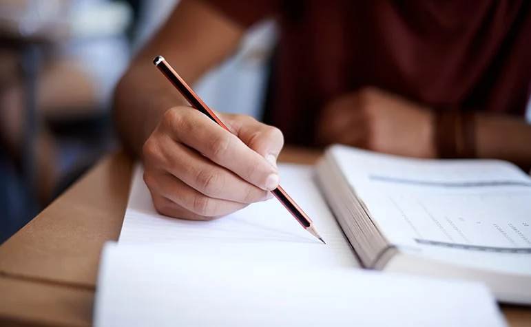 How to Print This Study Guide showing a printable CDL study page on a desk next to a printer or laptop